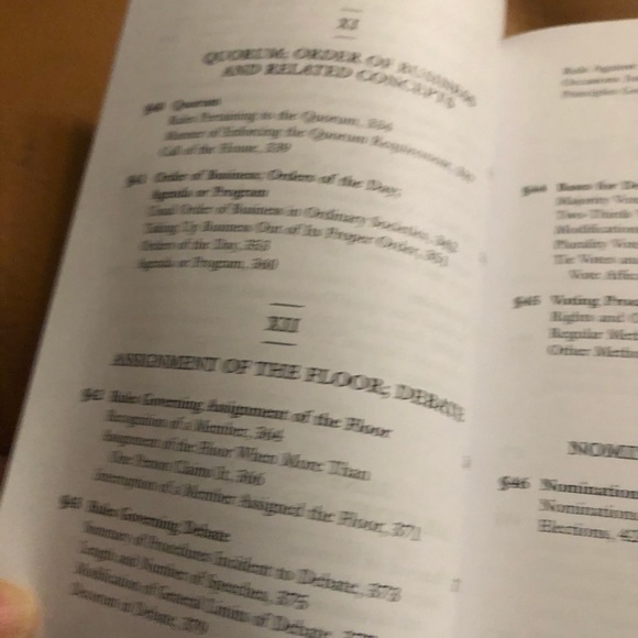 📚 Robert’s Rules of Order Newly Revised - Picture 12 of 14